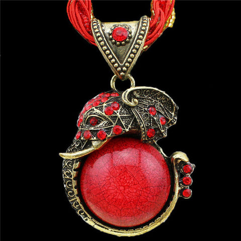 Handmade Chain Crystal Resin Elephant Pendant Necklace